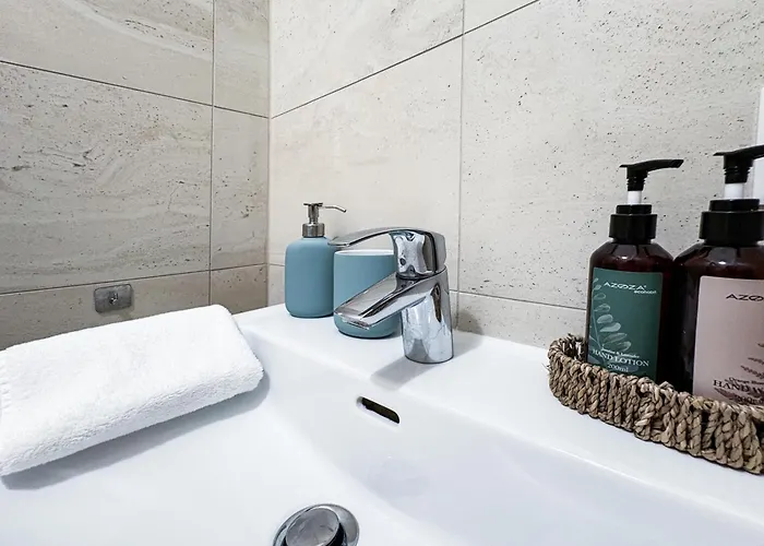 Apartment 1 Bdr - Radiance, Near Schoenbrunn Palace *